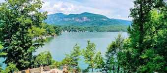 lake lure nc pet friendly lodging