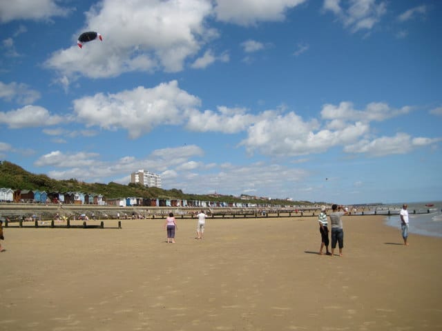 tide times for frinton on sea