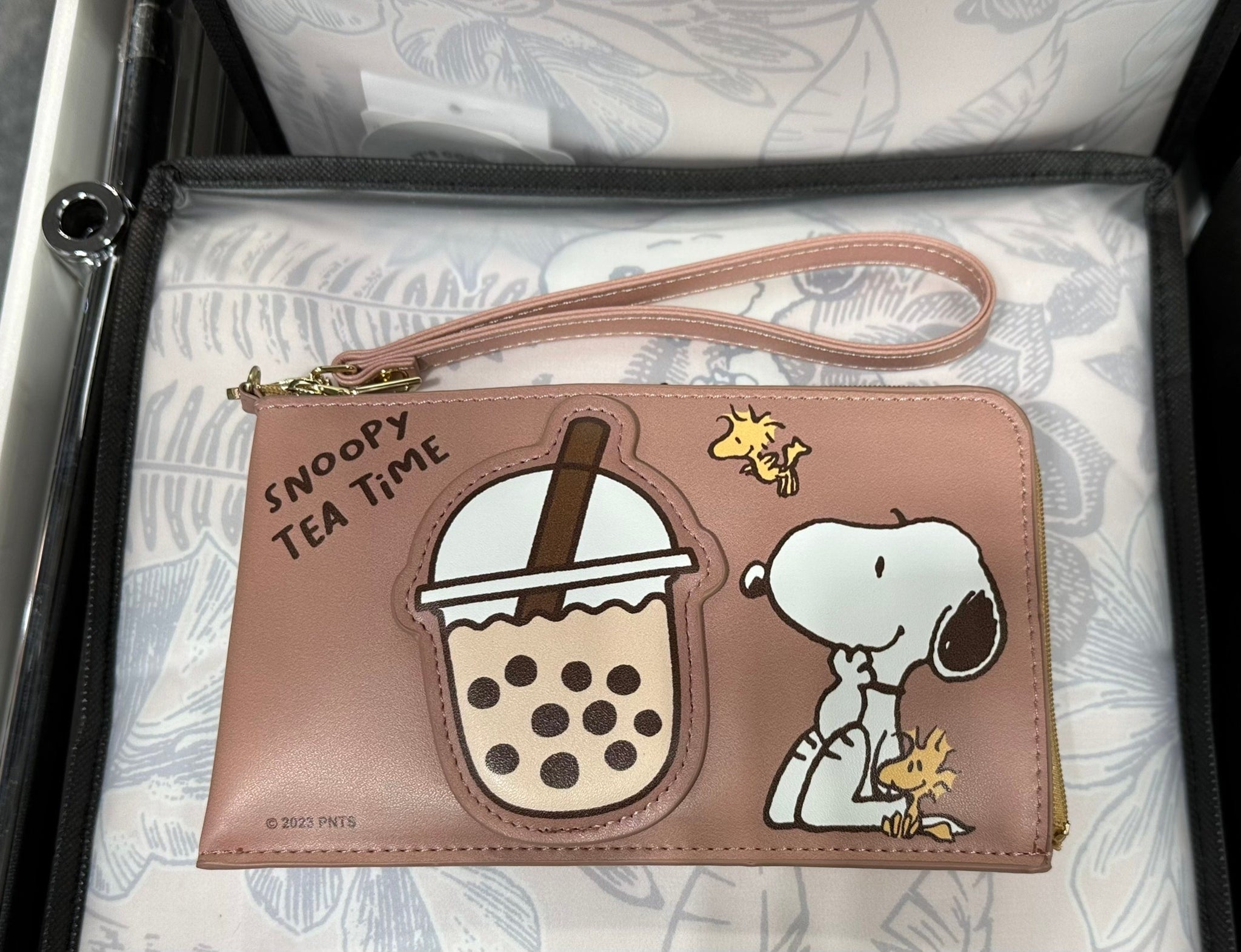 peanuts snoopy purse