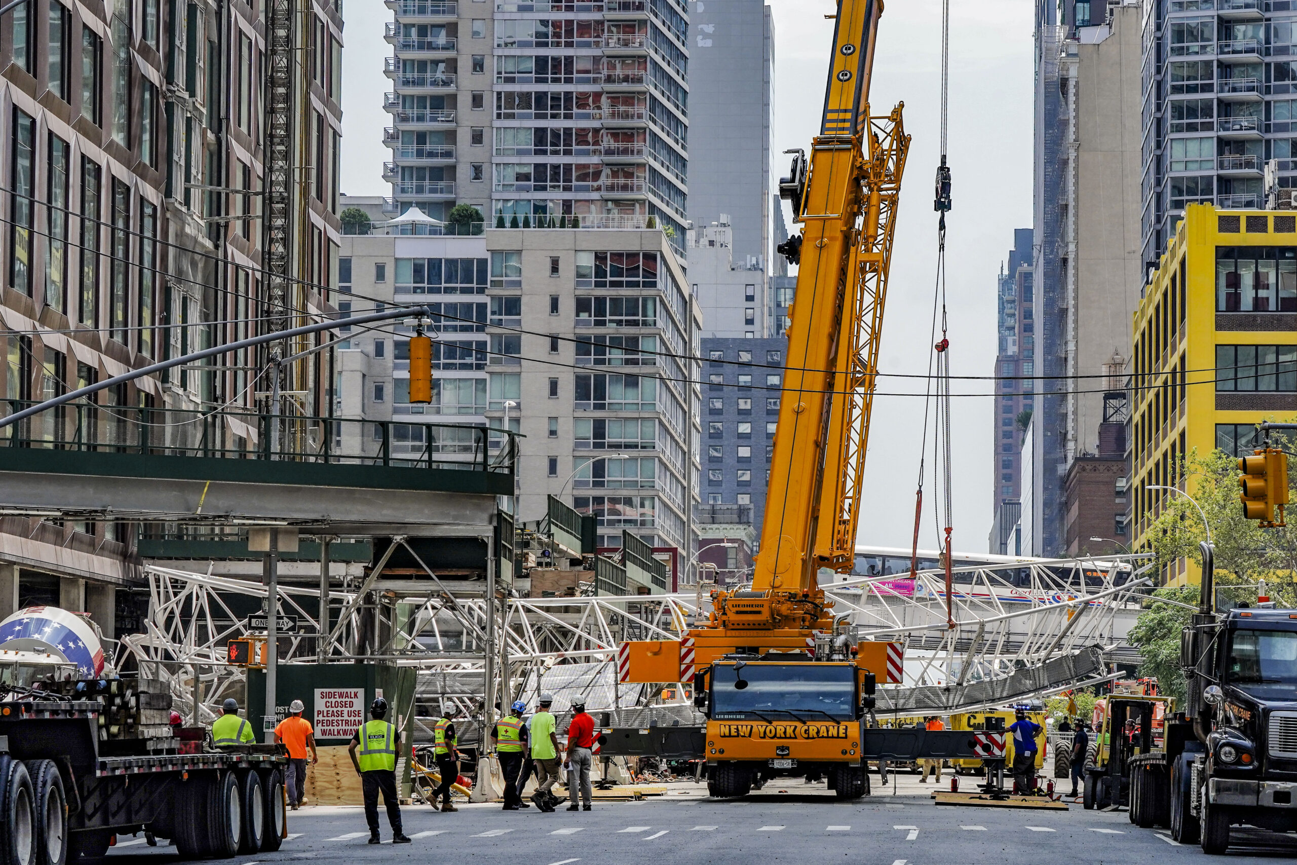 crane collapse nyc