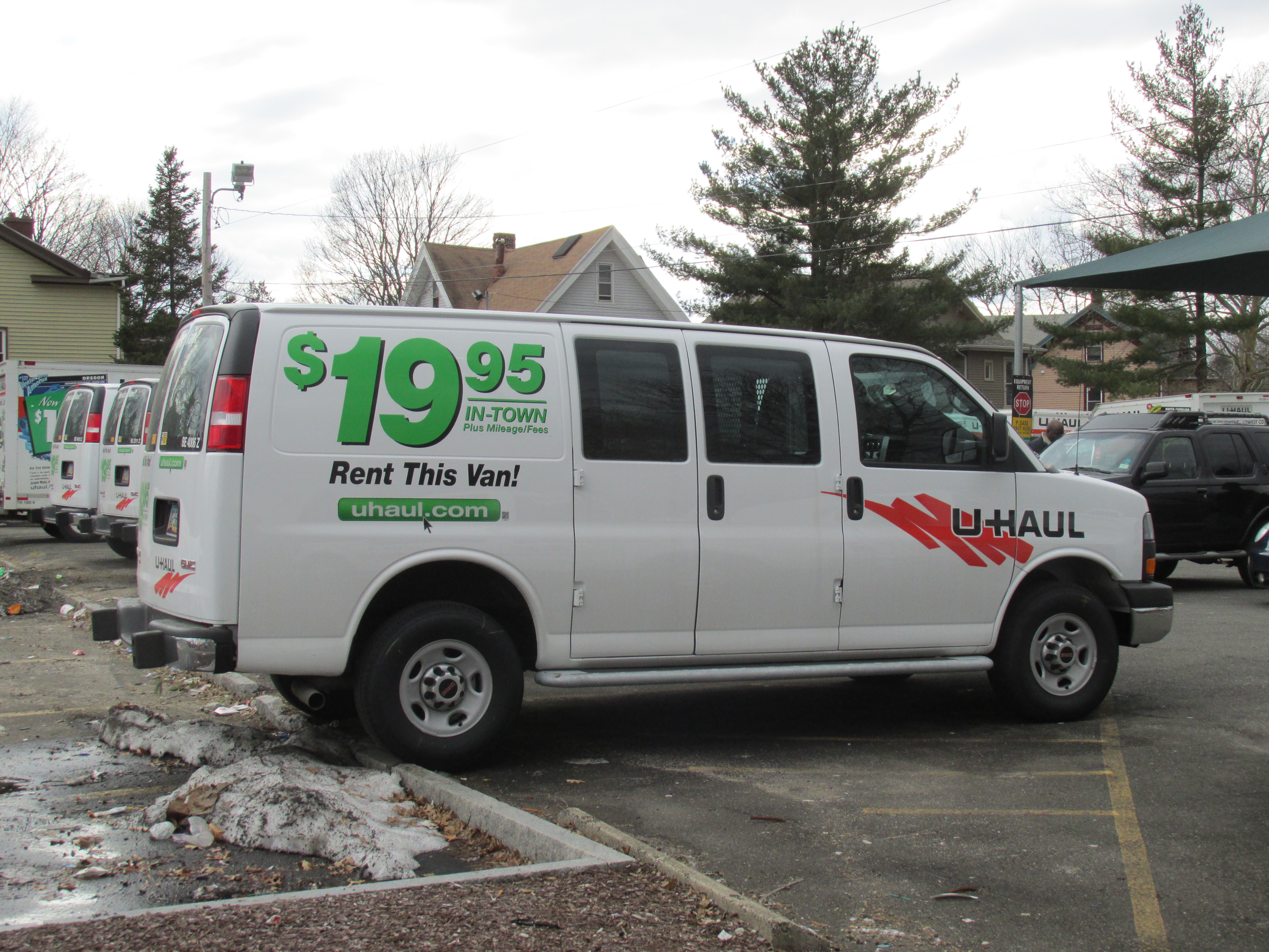 u haul vehicle rental