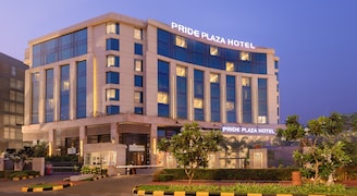 hotels in new delhi near indira gandhi international airport