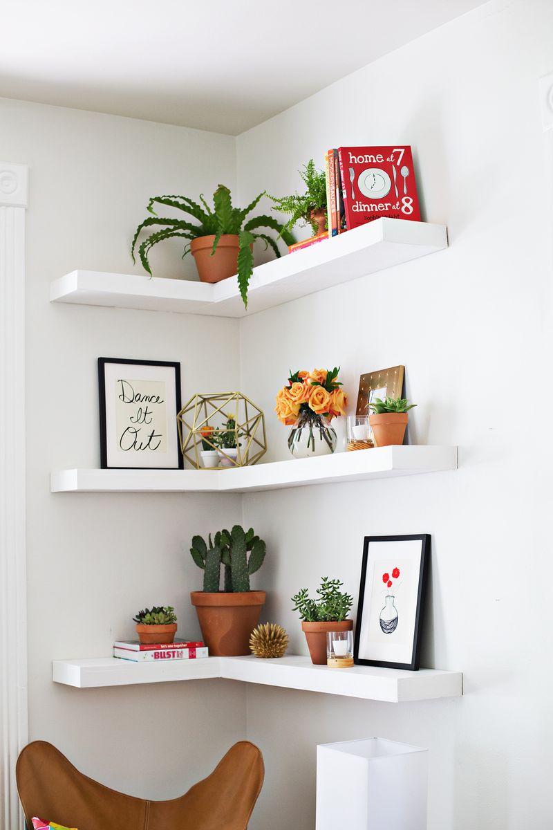 corner hanging wall shelf