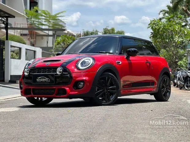 mini cooper s cena