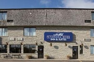 hotels in chalk river ontario