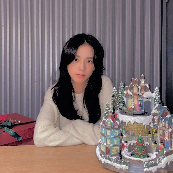 jisoo birthday cake