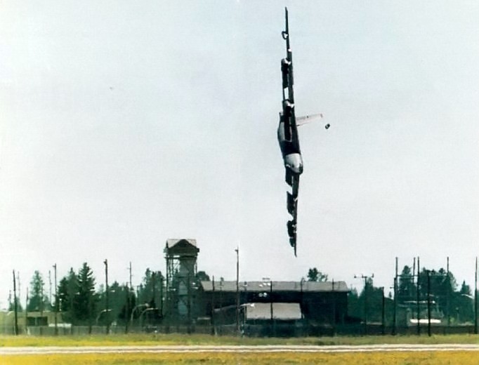 1994 fairchild air force base b-52