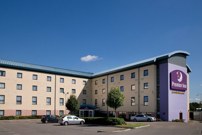 premier inn stonehouse