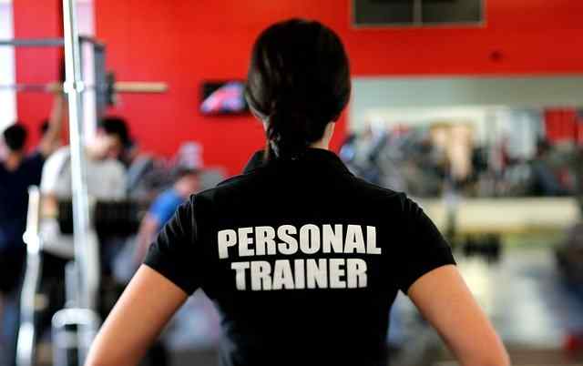 gold gym trainer course fees in india