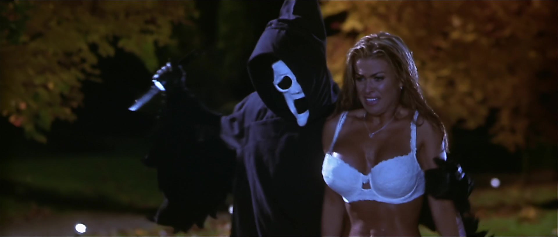 carmen electra scary movie