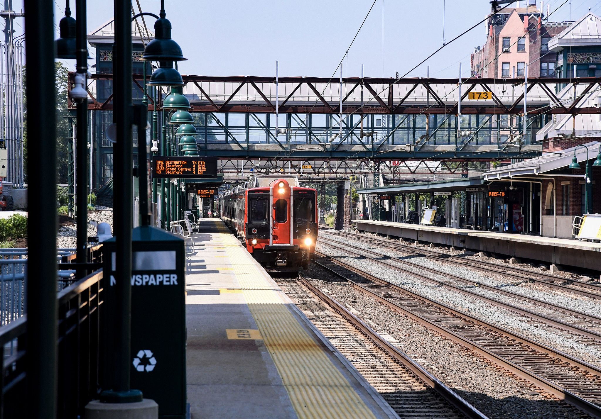 train schedule poughkeepsie to new york city