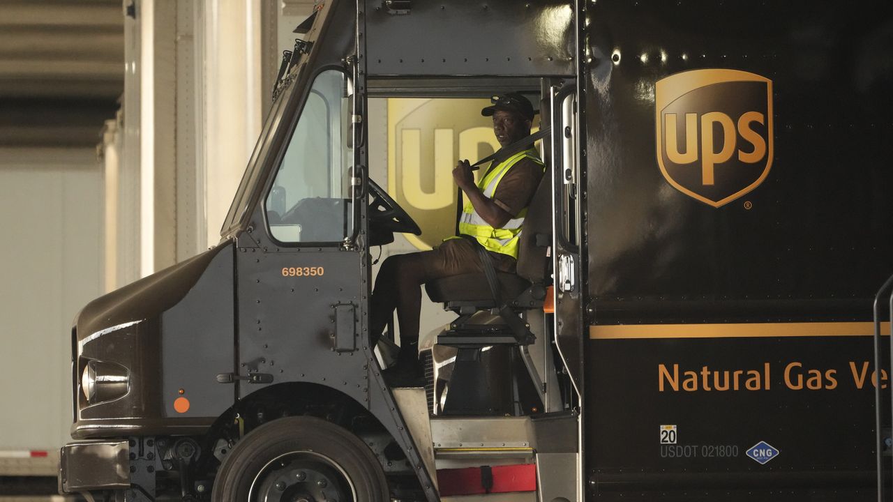 ups drivers pay