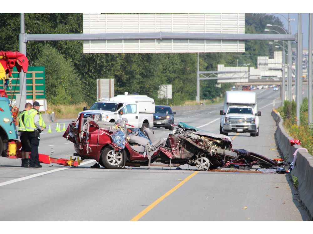 highway 1 accident today langley