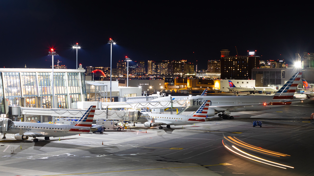 boston airport incoming flights