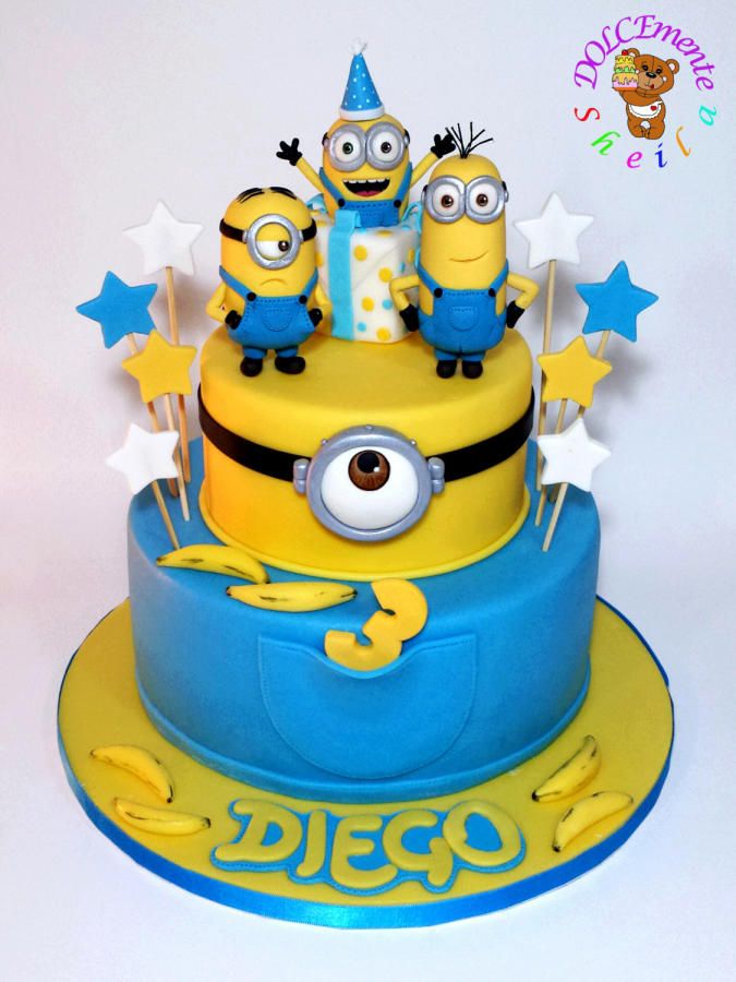 pictures of minion cakes