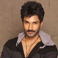 actor aadhi tamil movies