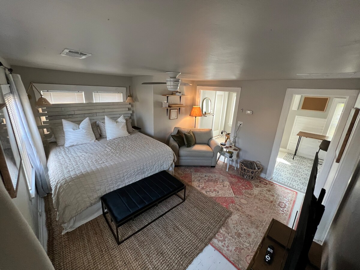 airbnb near dickies arena