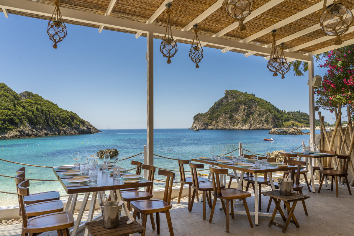 akron beach bar corfu