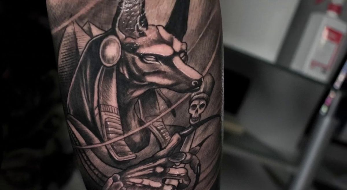 anubis tatuaje significado