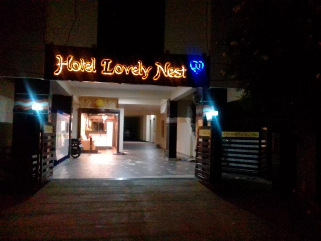 hotel lovely nest