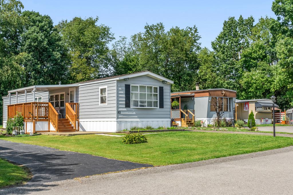 redwood estates manufactured home community