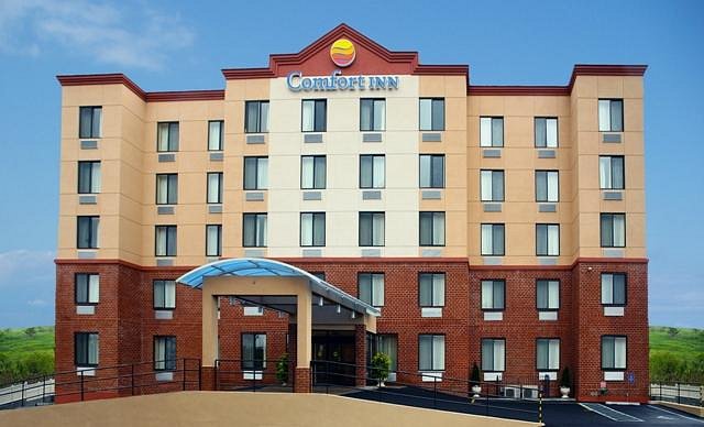 hotels in staten island