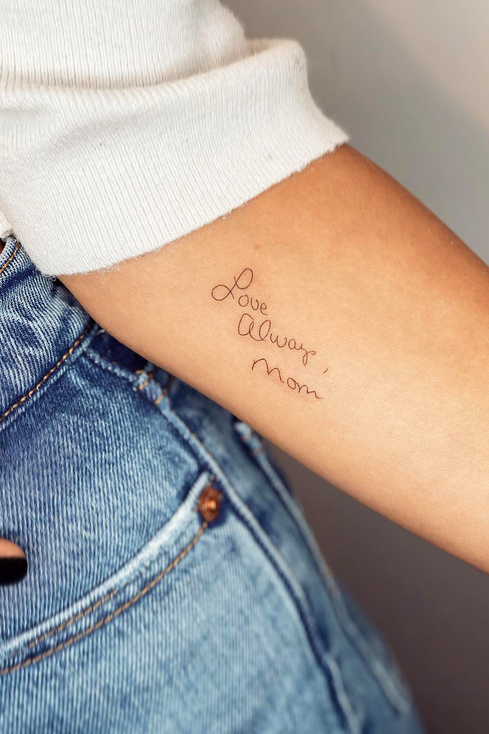 tatuaje nombre mama