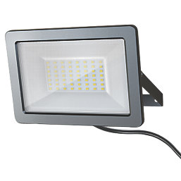 screwfix pir floodlight