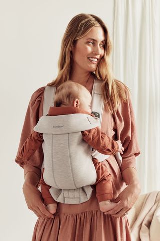 babybjorn carrier newborn