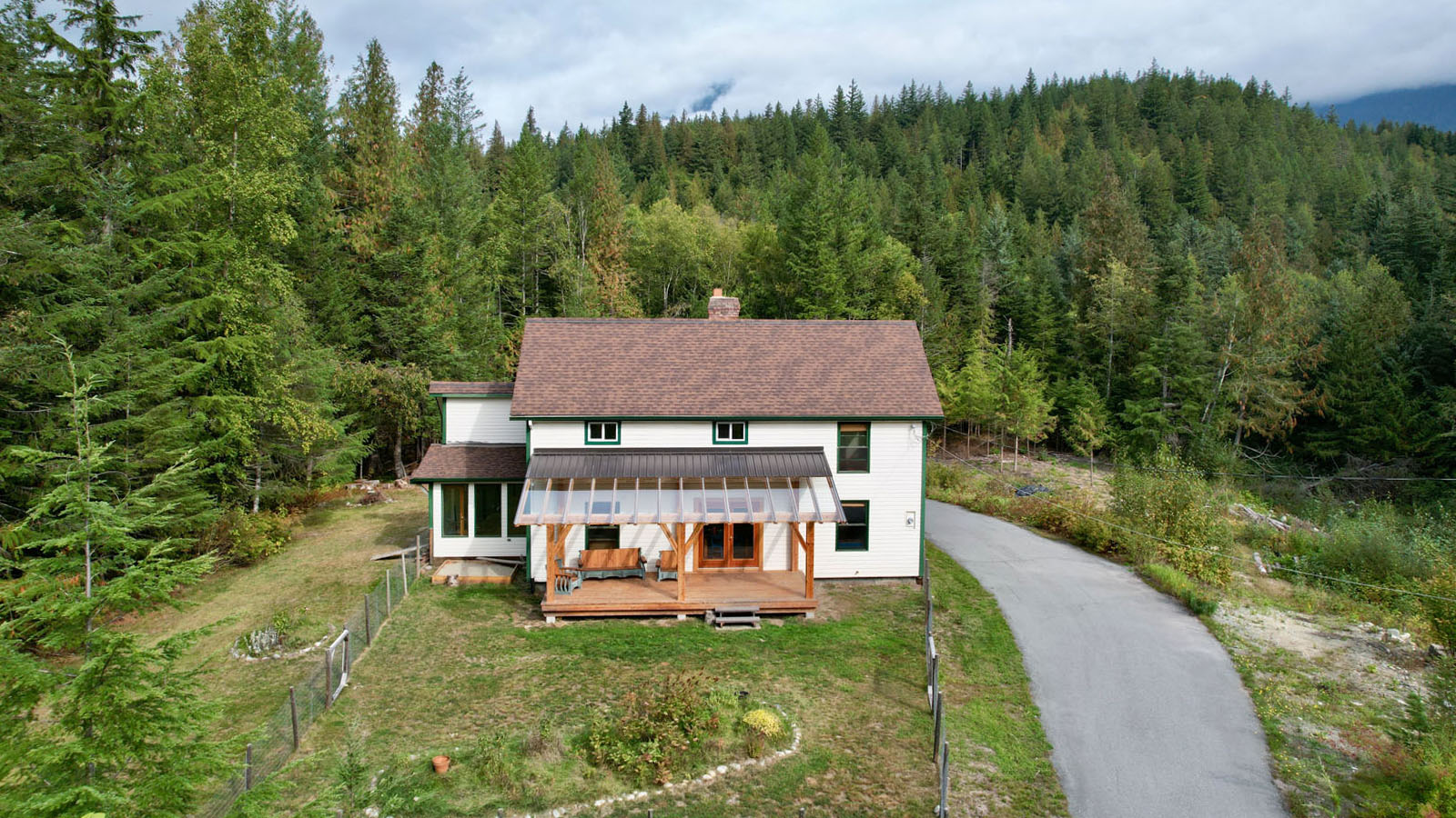 bella coola houses for sale