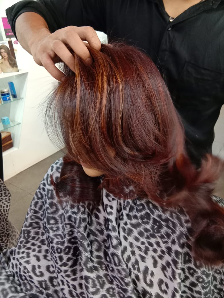 best hair cutting salon near me