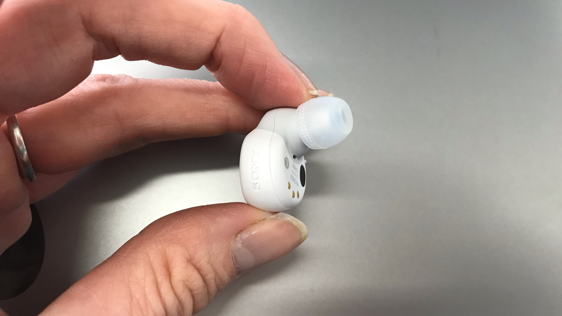 best small wireless earbuds