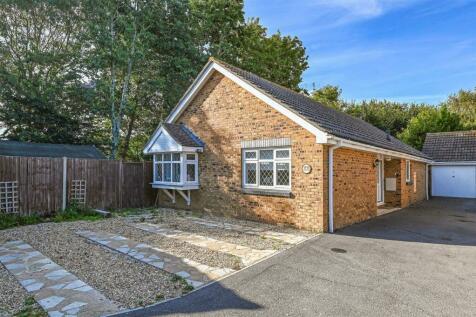 bungalows for sale in middleton on sea