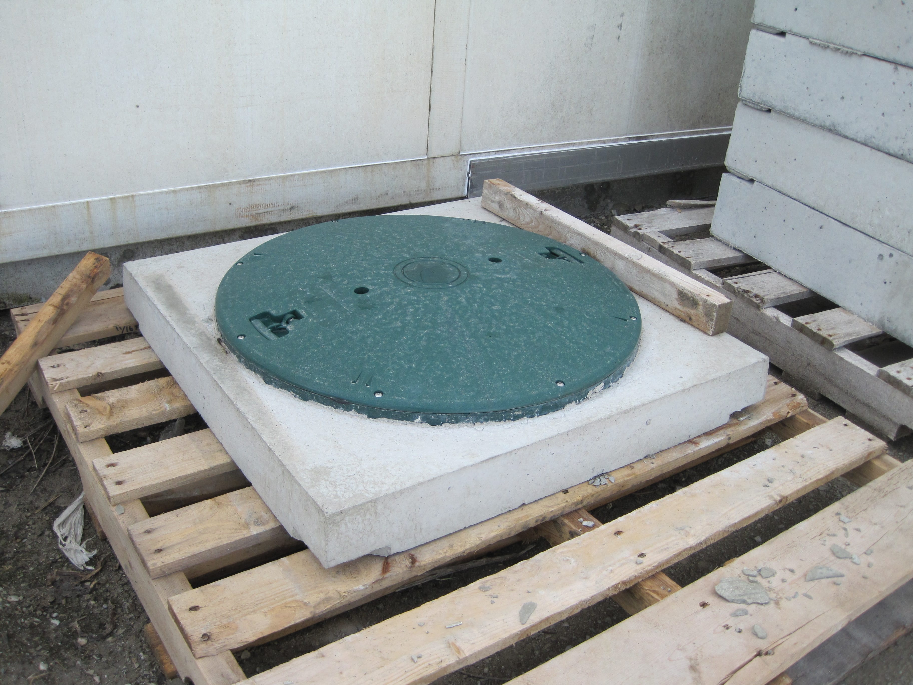 concrete septic tank risers