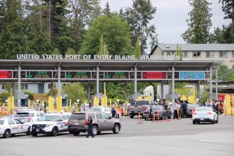 pac highway border crossing