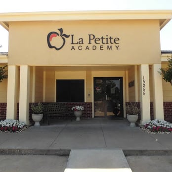 la petite academy of houston