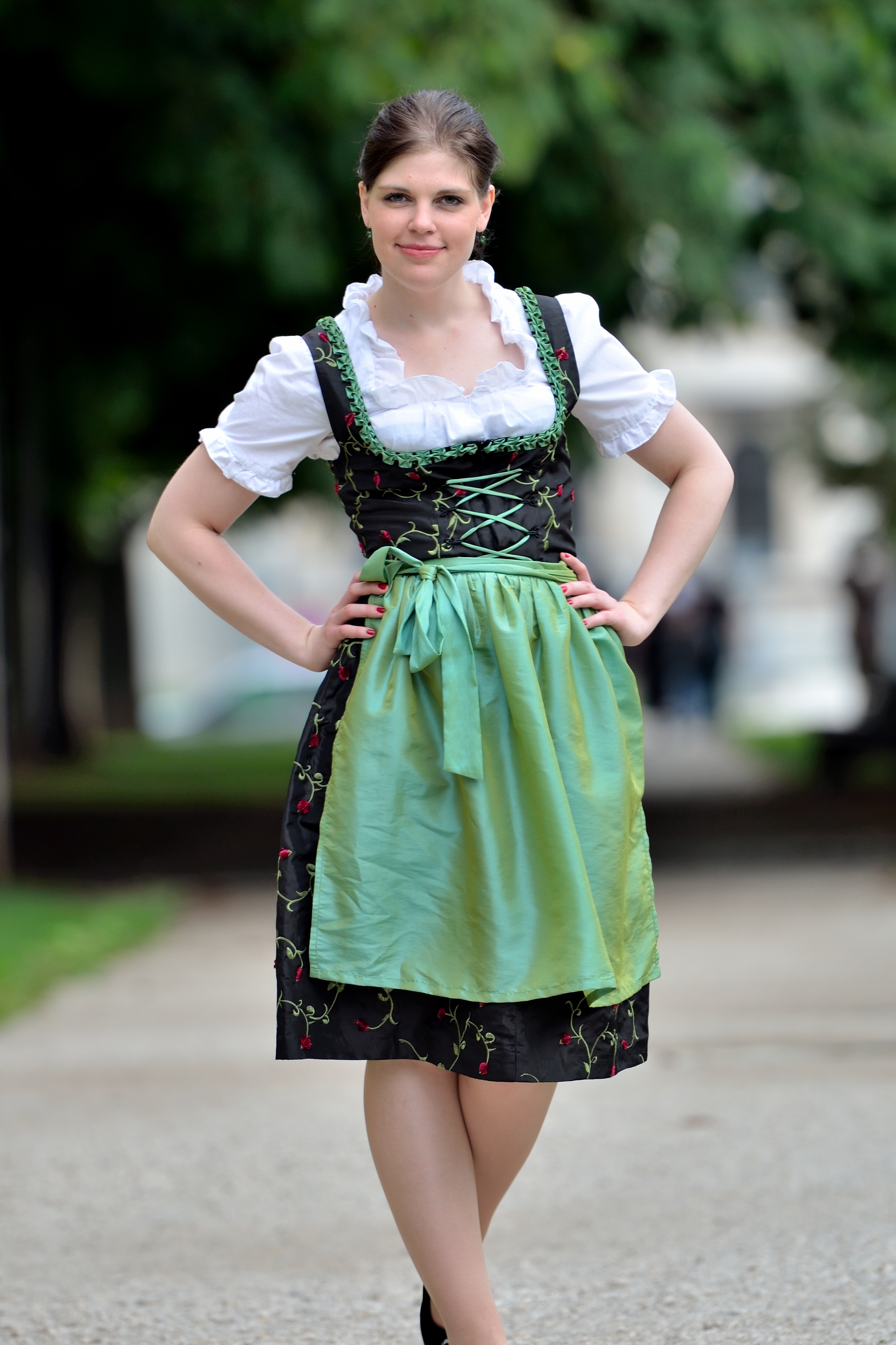 traditional german dress