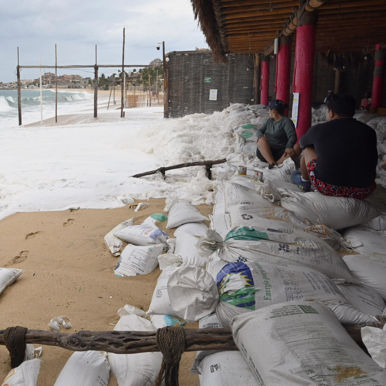 cabos san lucas hurricane