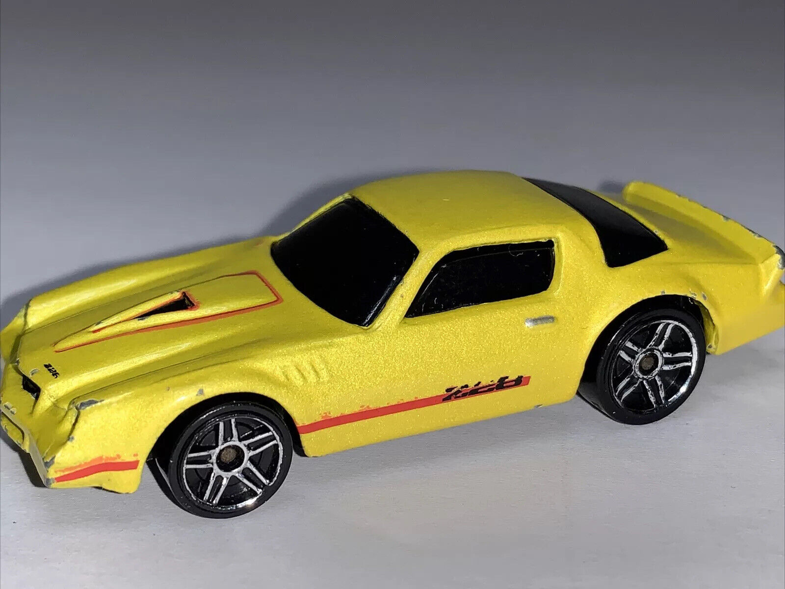 camaro z28 hot wheels