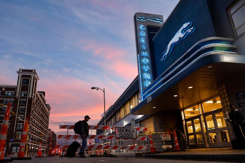 greyhound bus dallas