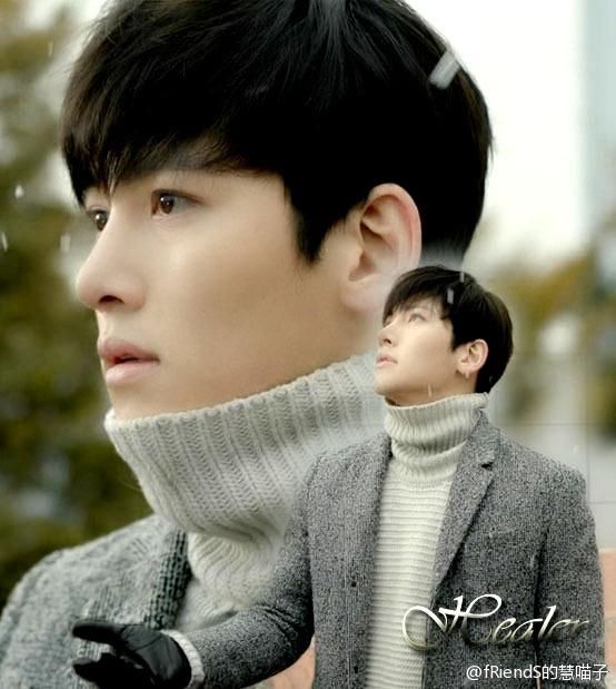 ji chang wook turtle neck