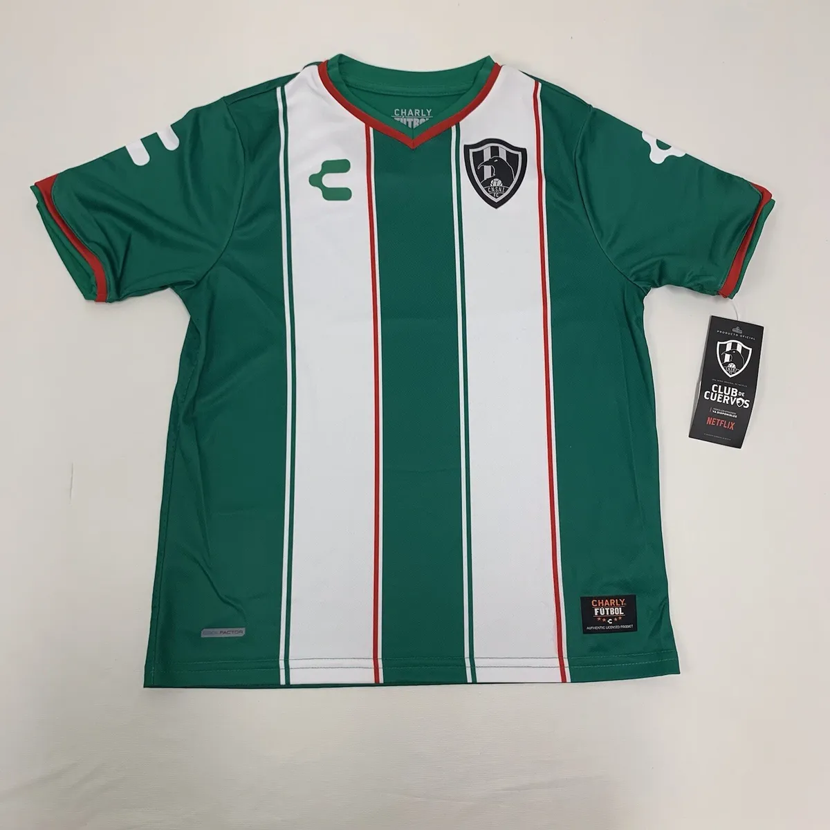 club de cuervos jersey