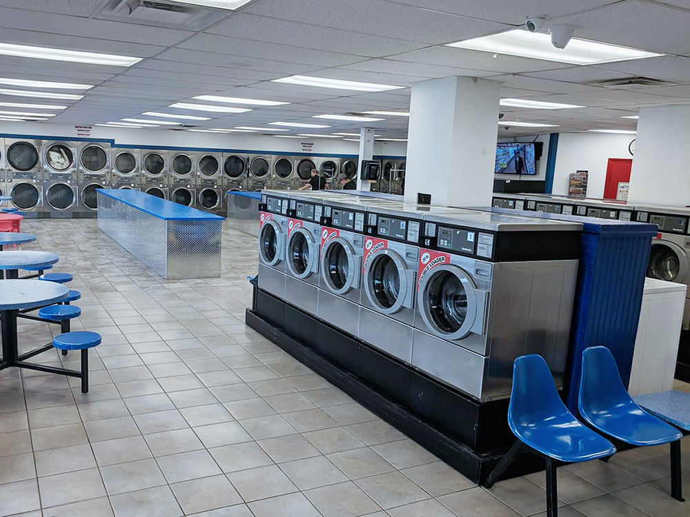 coin laundry for sell