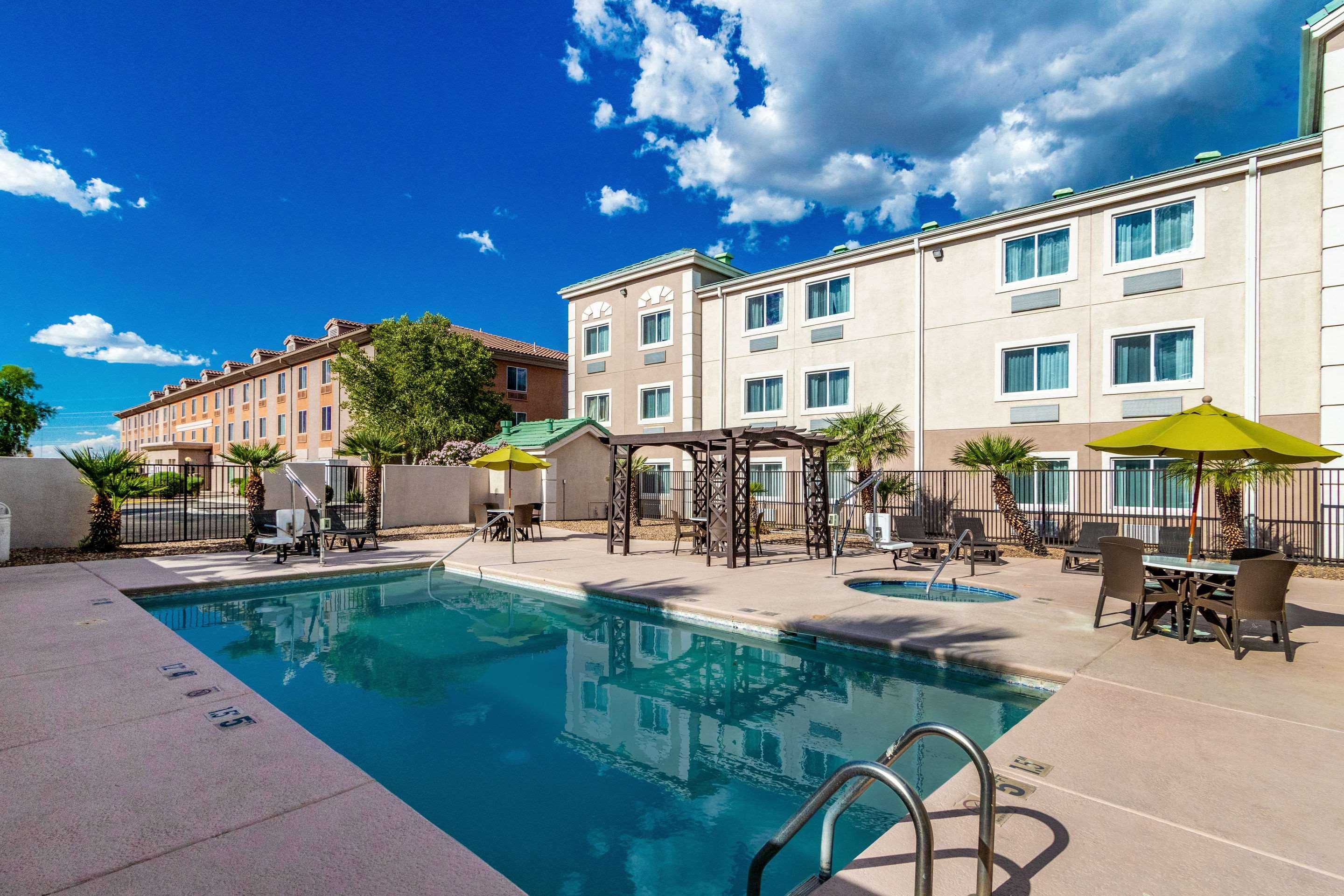 comfort inn tucson