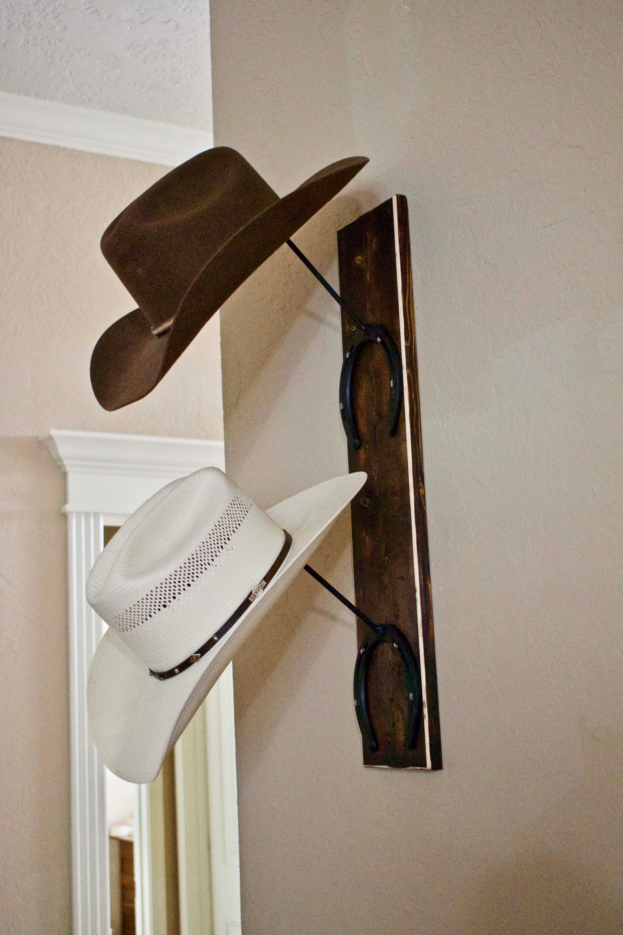 cowboy hat rack for wall