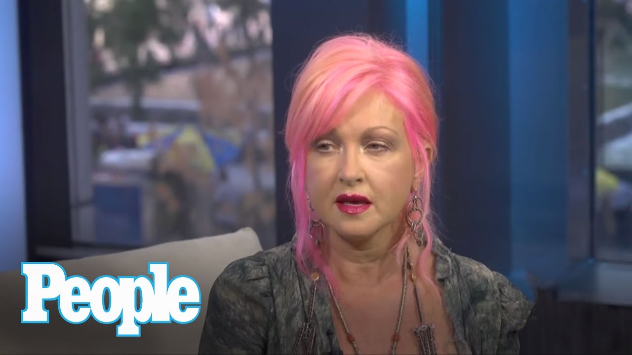 cyndi lauper in psoriasis commercial