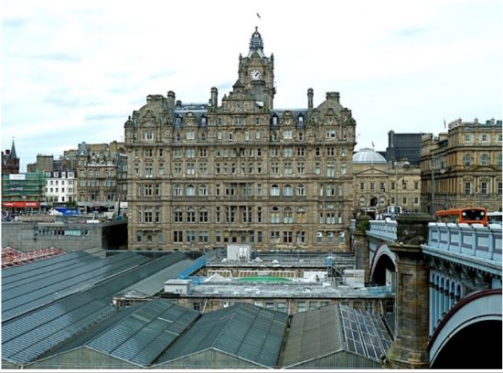 accommodation near waverley station edinburgh