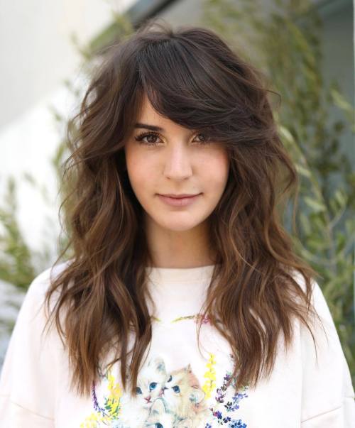 layered hair with long side bangs