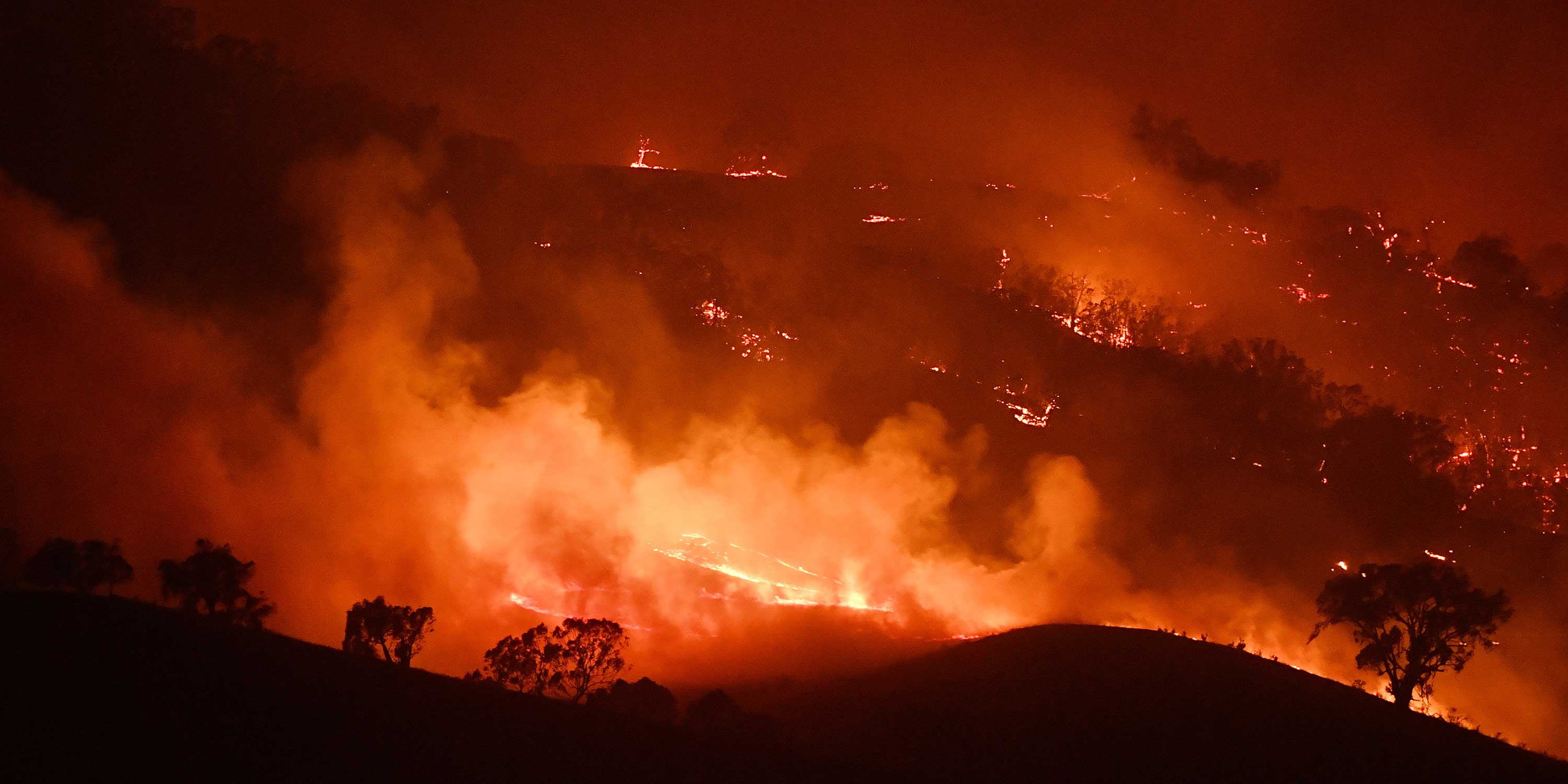 mountain fire aussie