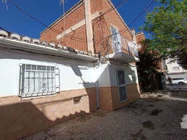 casas baratas en granada de particulares